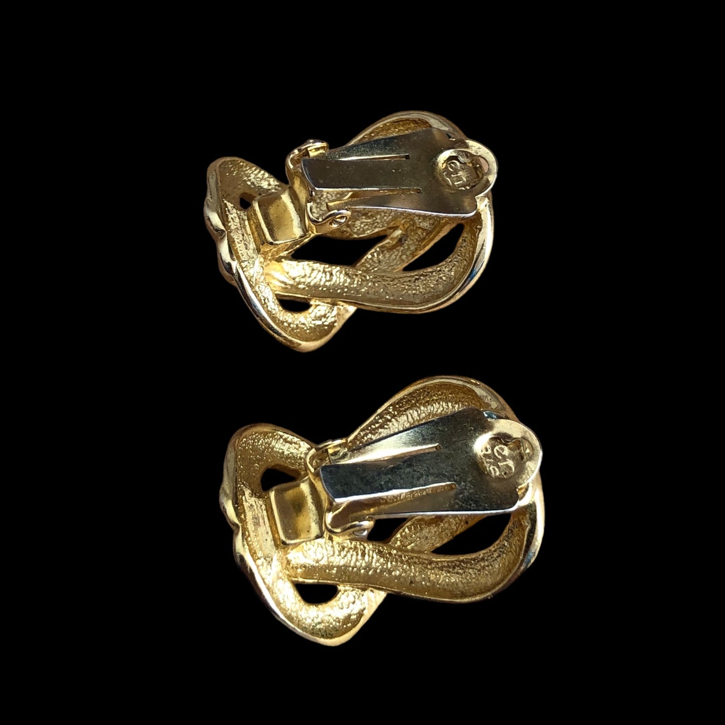 Clip earrings signed "Orena Paris"