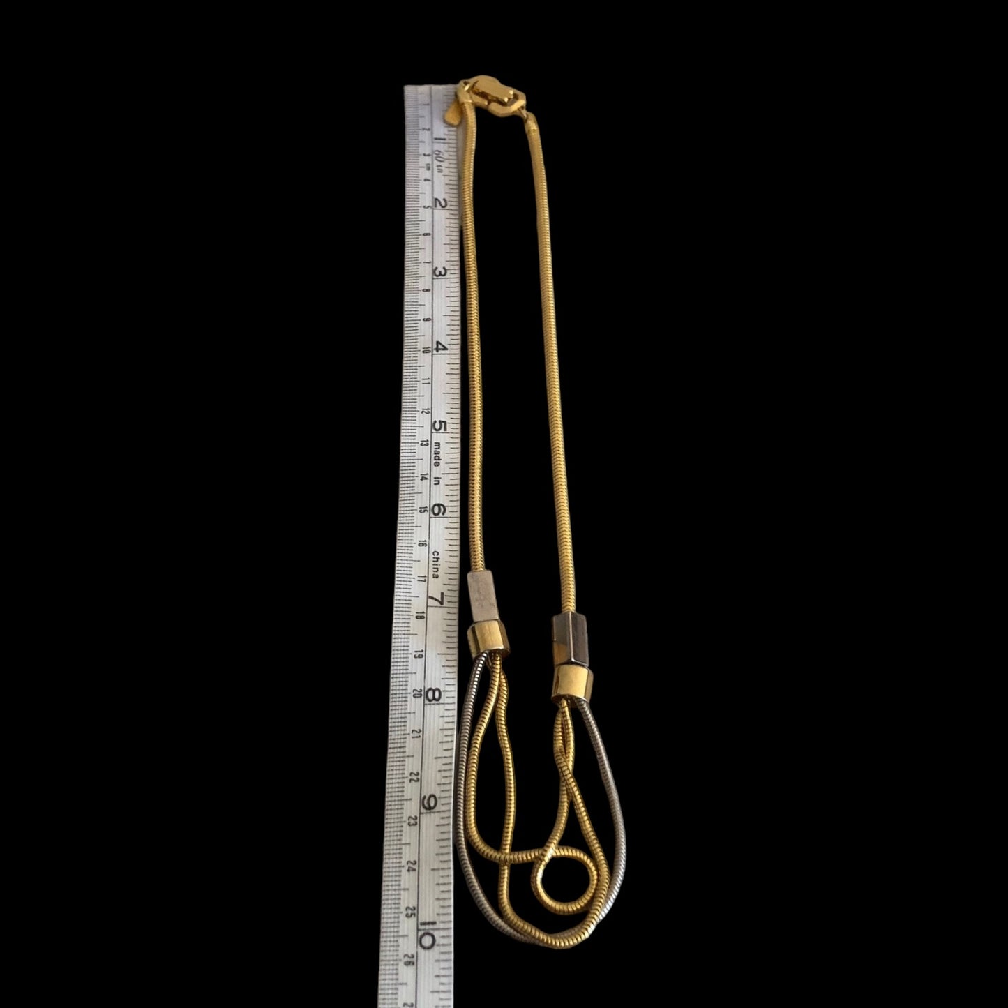 Necklace signed "Jones New York"