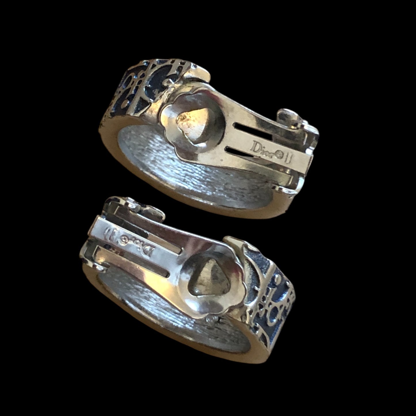 Clip earrings signed “Dior”