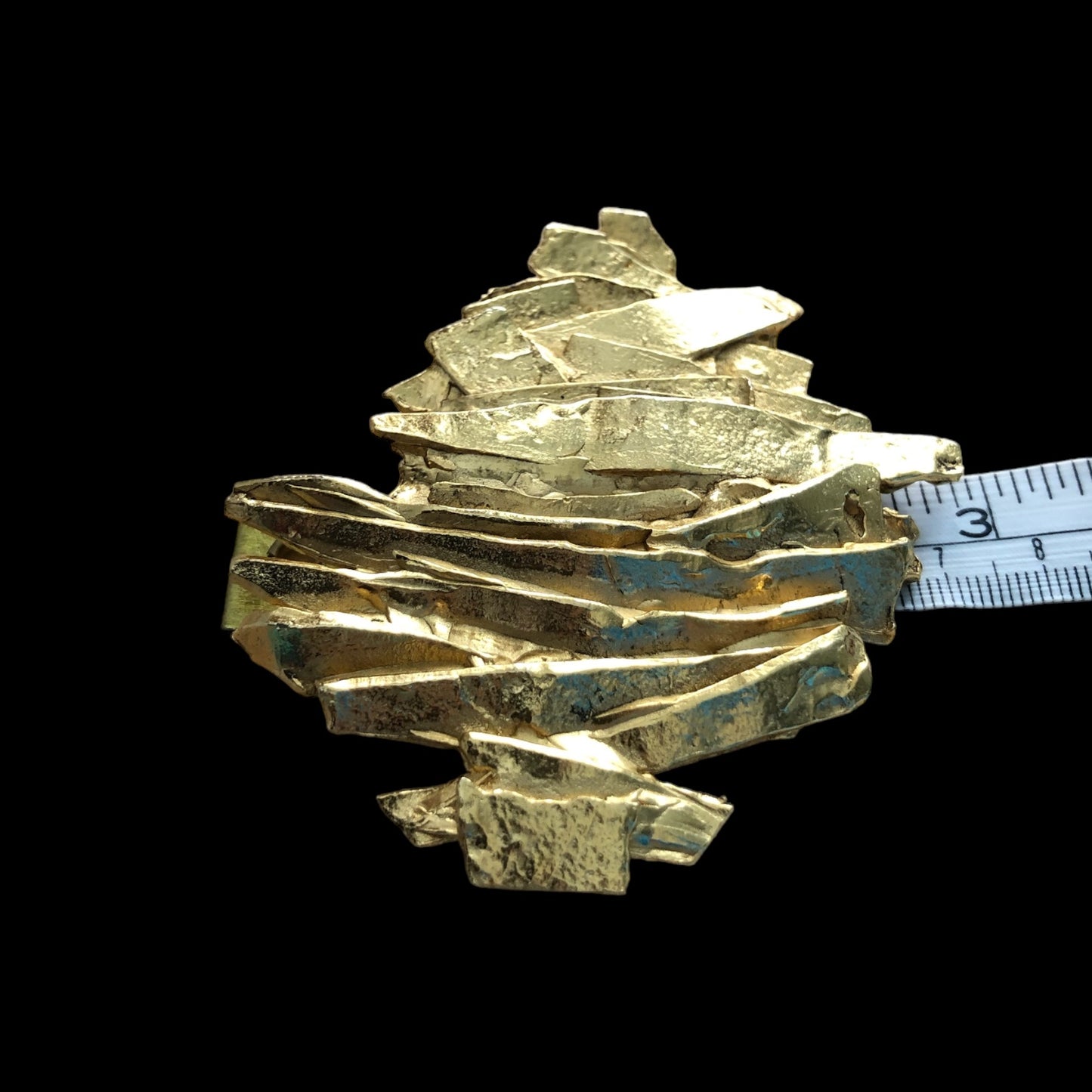 Brooch signed "Linda Hattab"