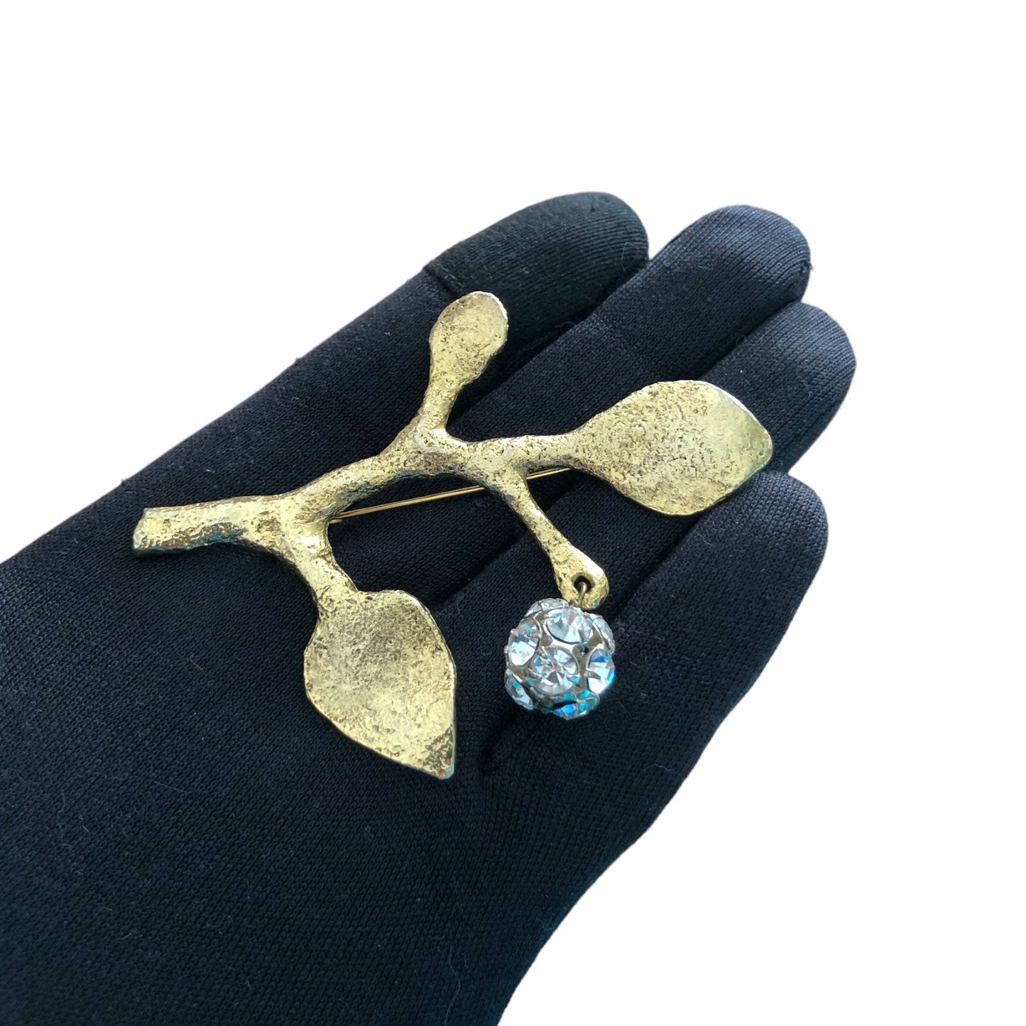 Brooch signed "Patrick Rétif"