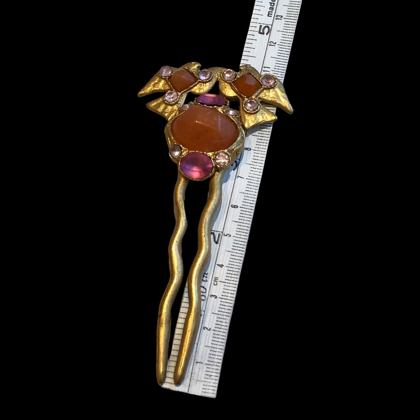 Hair clip signed "Satellite Paris"