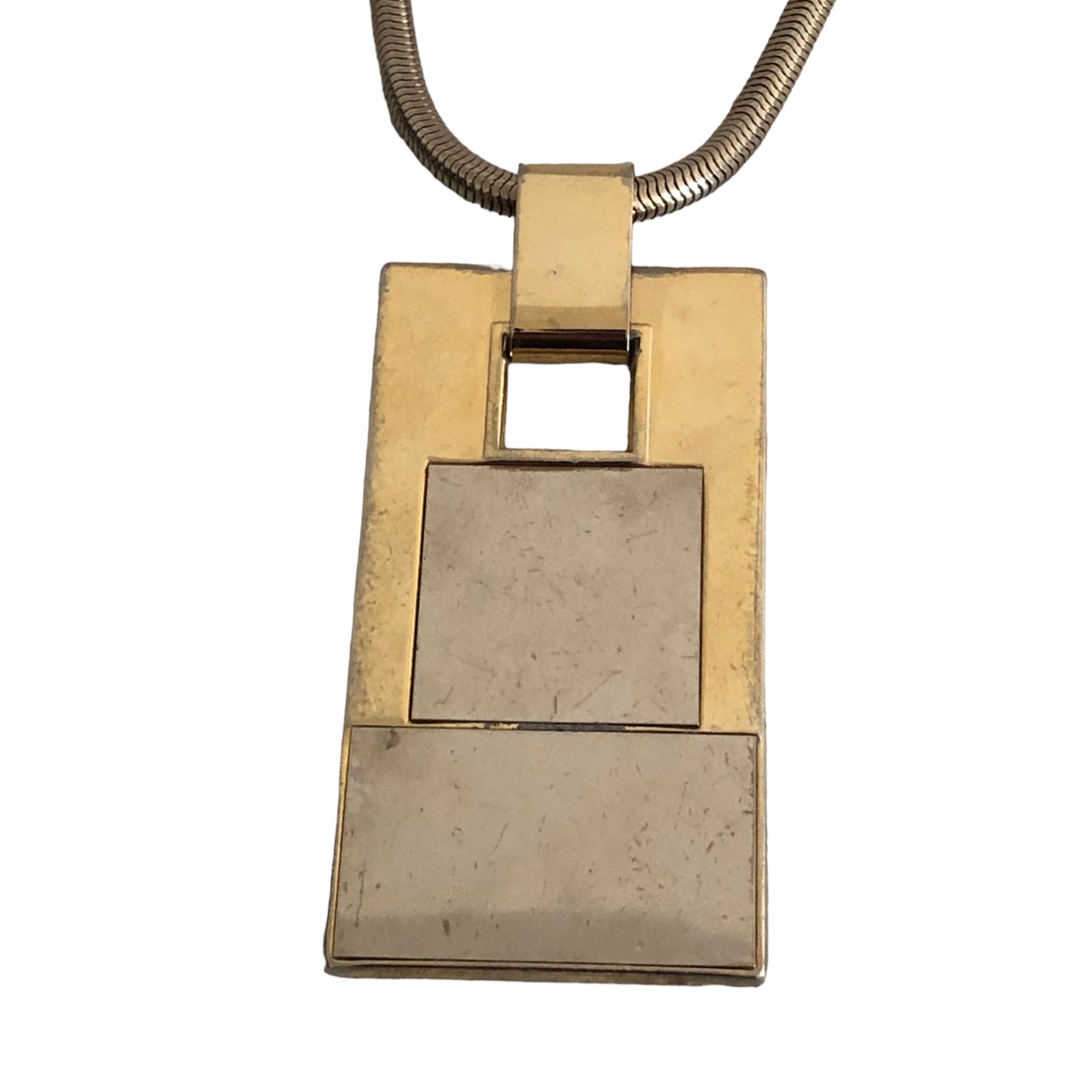 Necklace signed "Lanvin Paris"