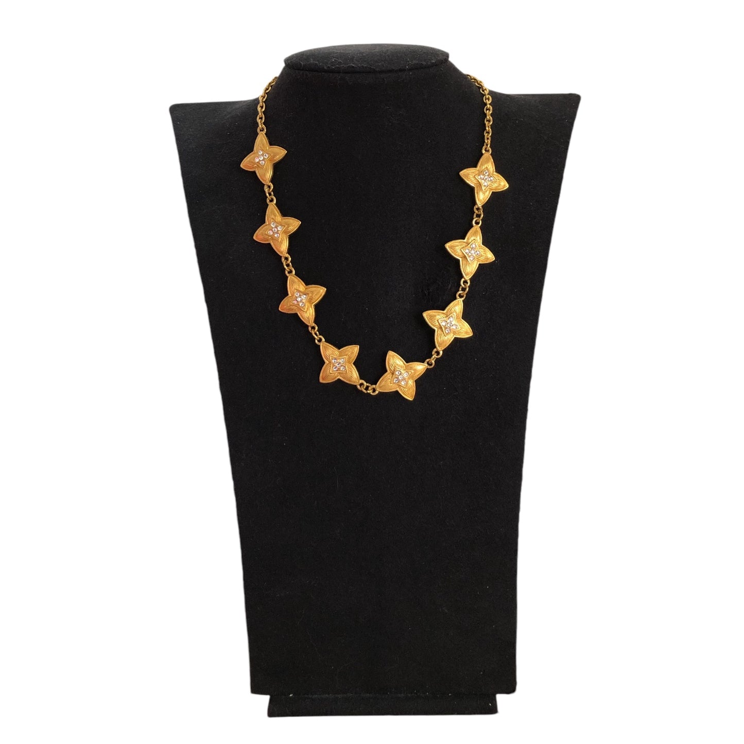 Necklace signed “Atalante”