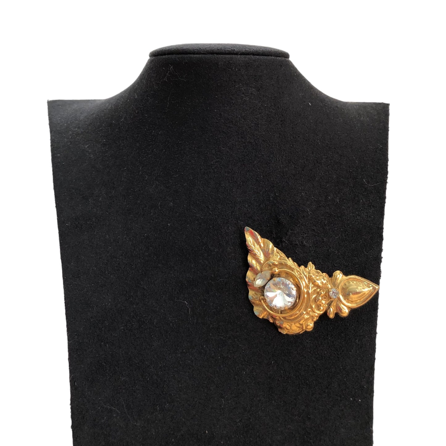 Brooch signed "Mony Art"