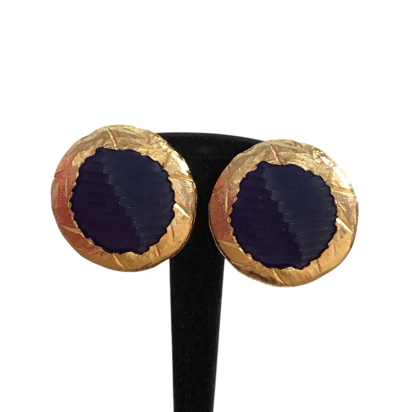 Clip earrings signed “Claude Montana”