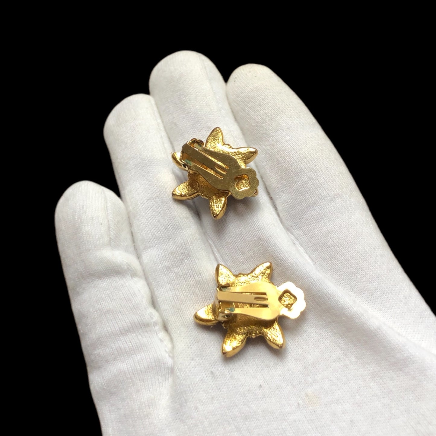 Clip earrings signed “Chorange”