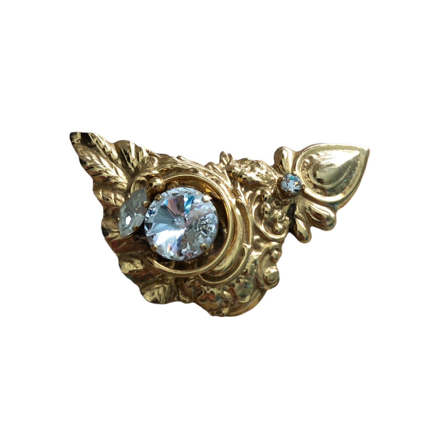 Brooch signed "Mony Art"
