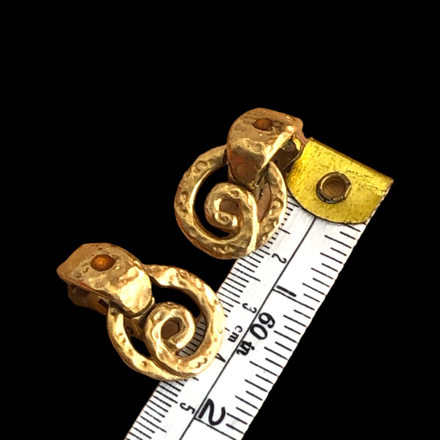 Clip earrings signed "Jacques Esterel"