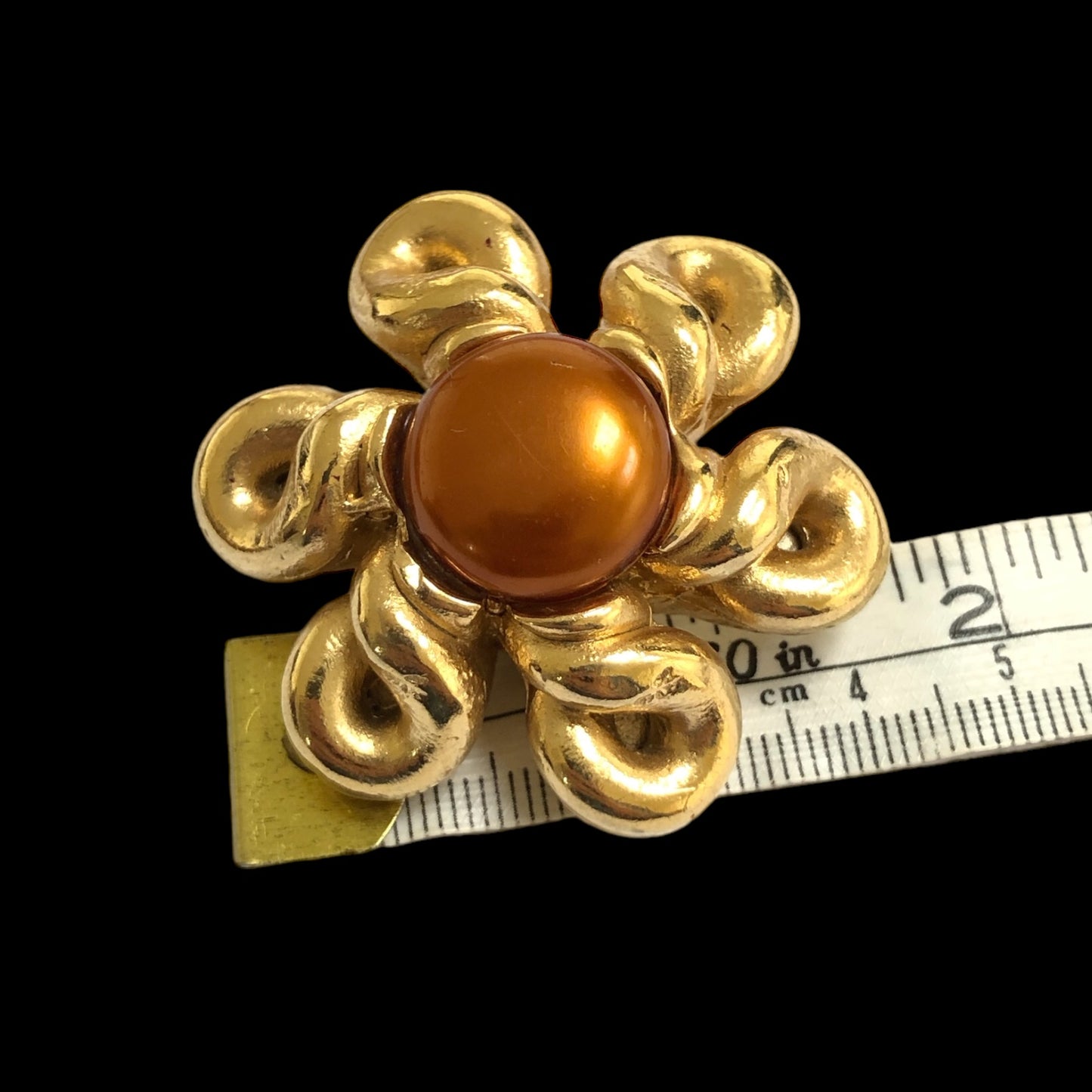 Clip earrings signed "Jacky de G"