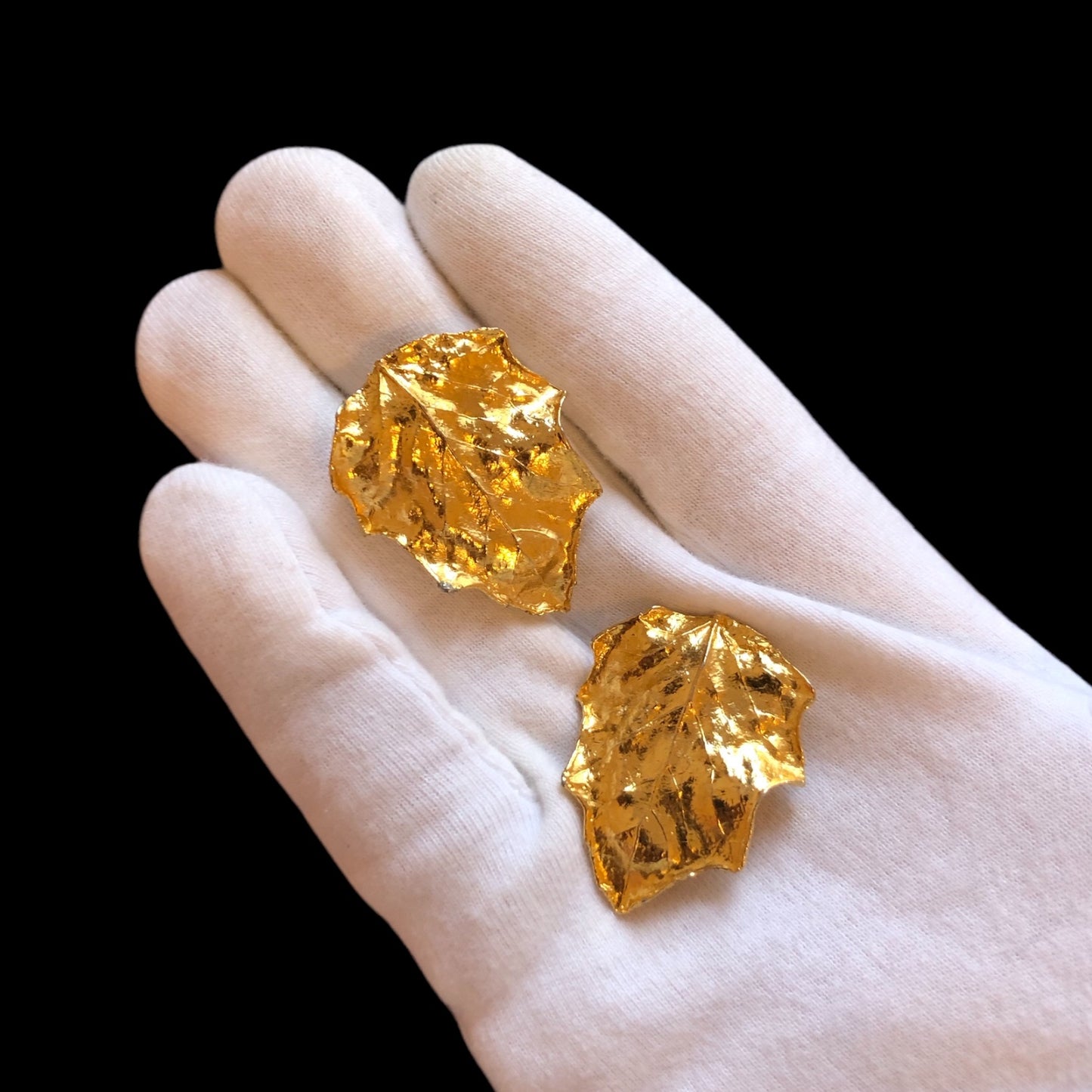 Clip earrings signed “Kenzo”