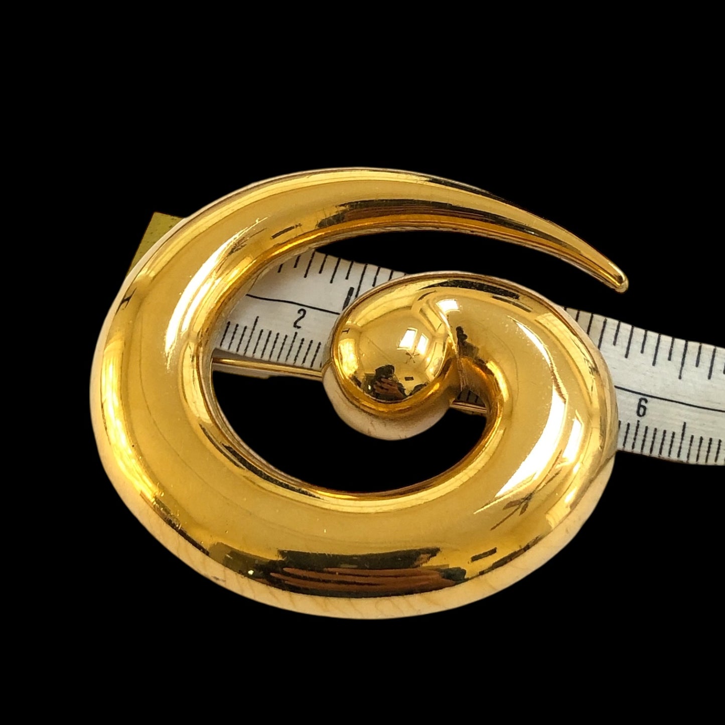 Brooch “signed Monet”