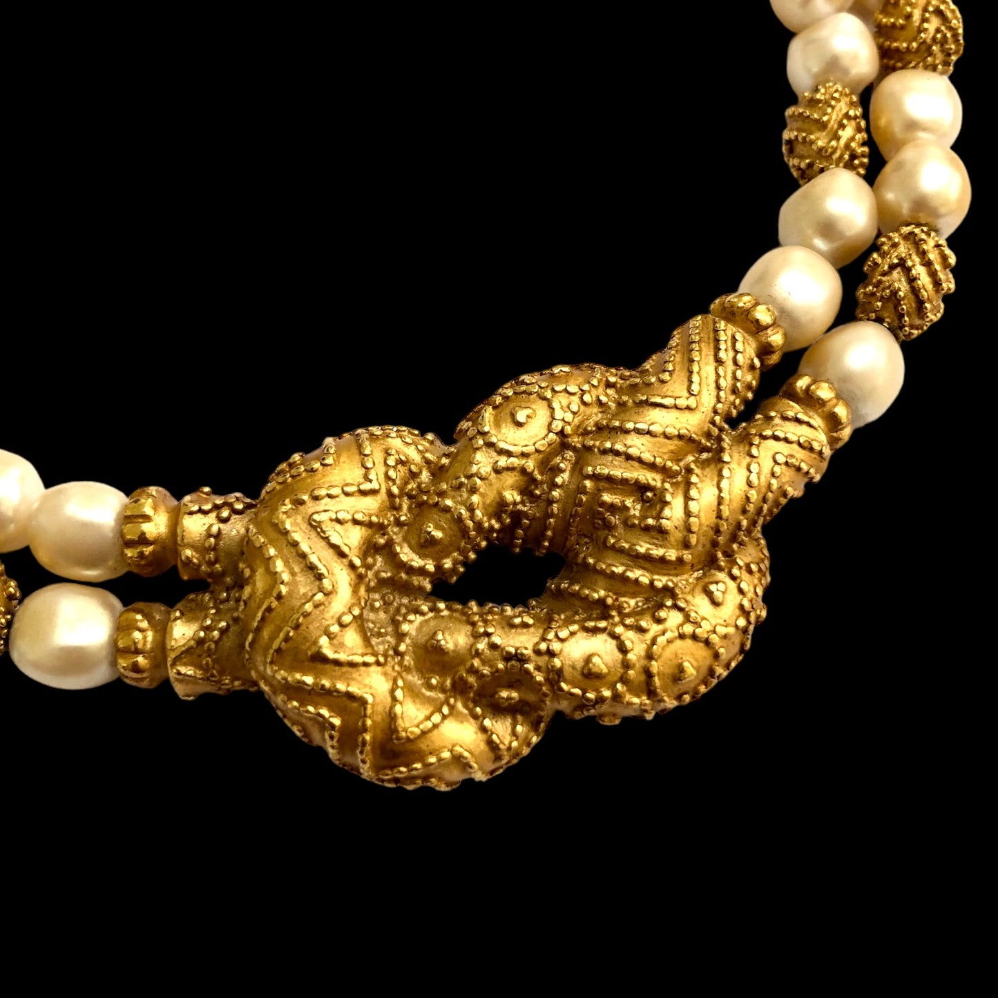 Necklace signed "Franklin Mint 1988"