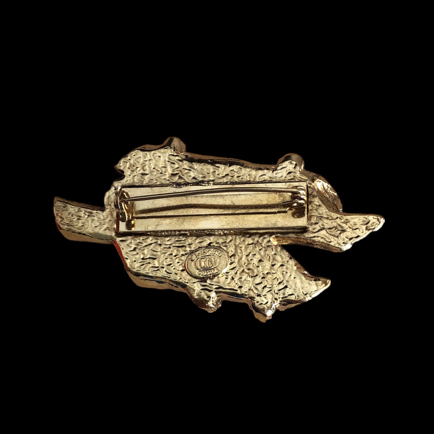 Brooch signed "Gil d’Agena"