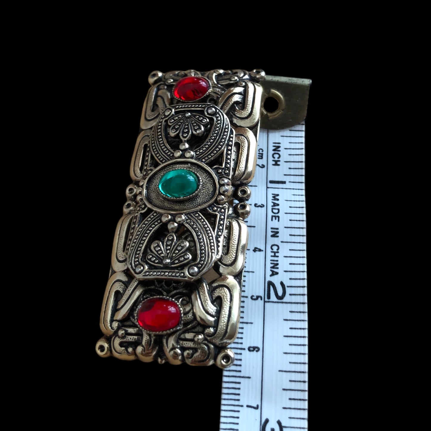 Brooch signed "Gil d’Agena"