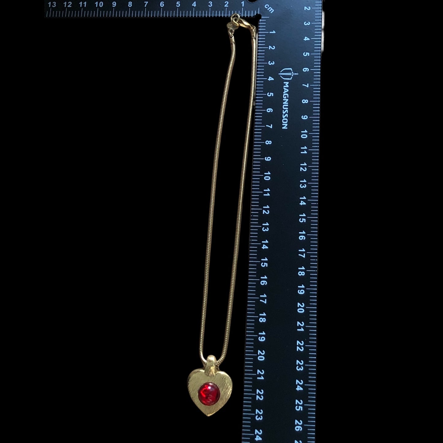 Necklace signed “Jacky de G”