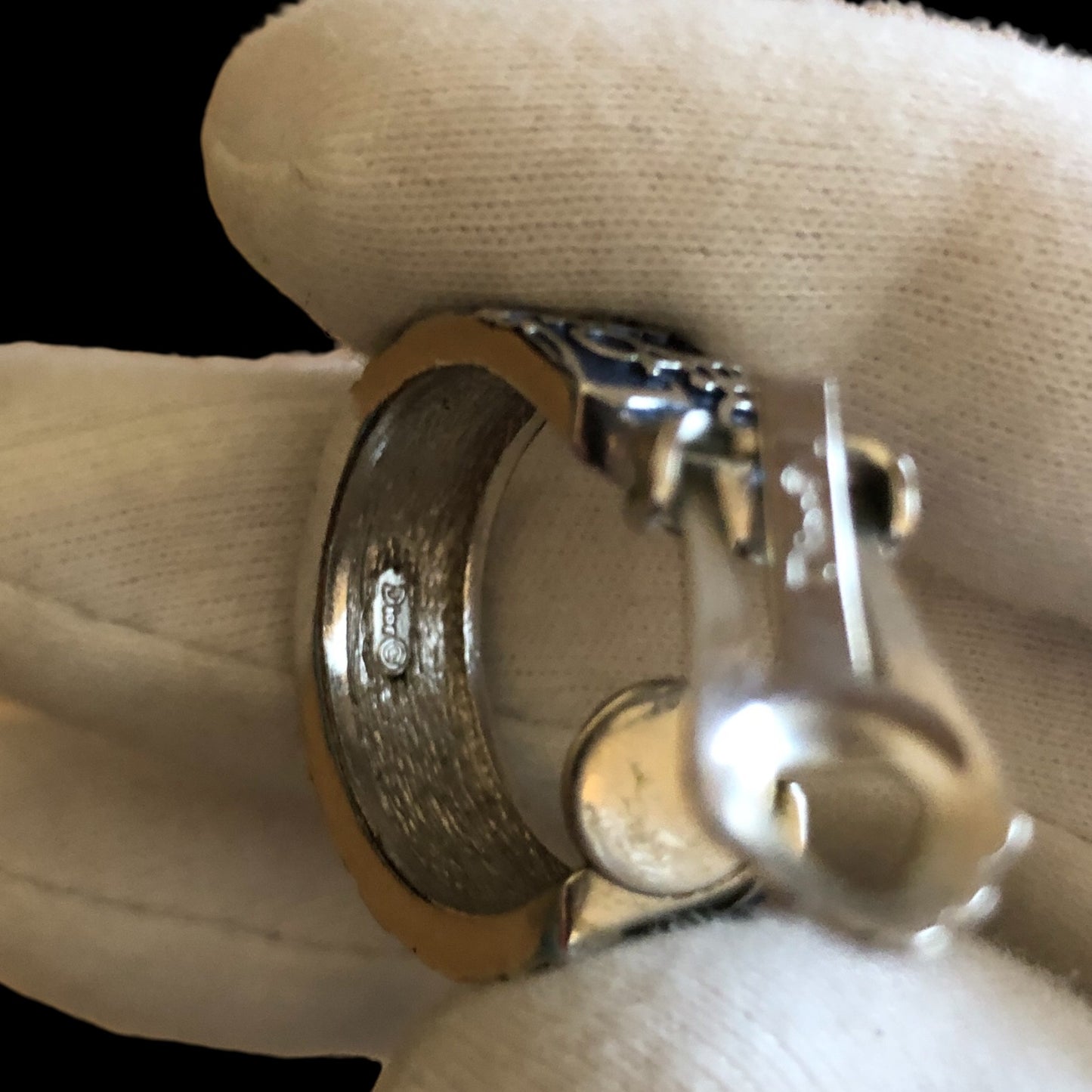 Clip earrings signed “Dior”