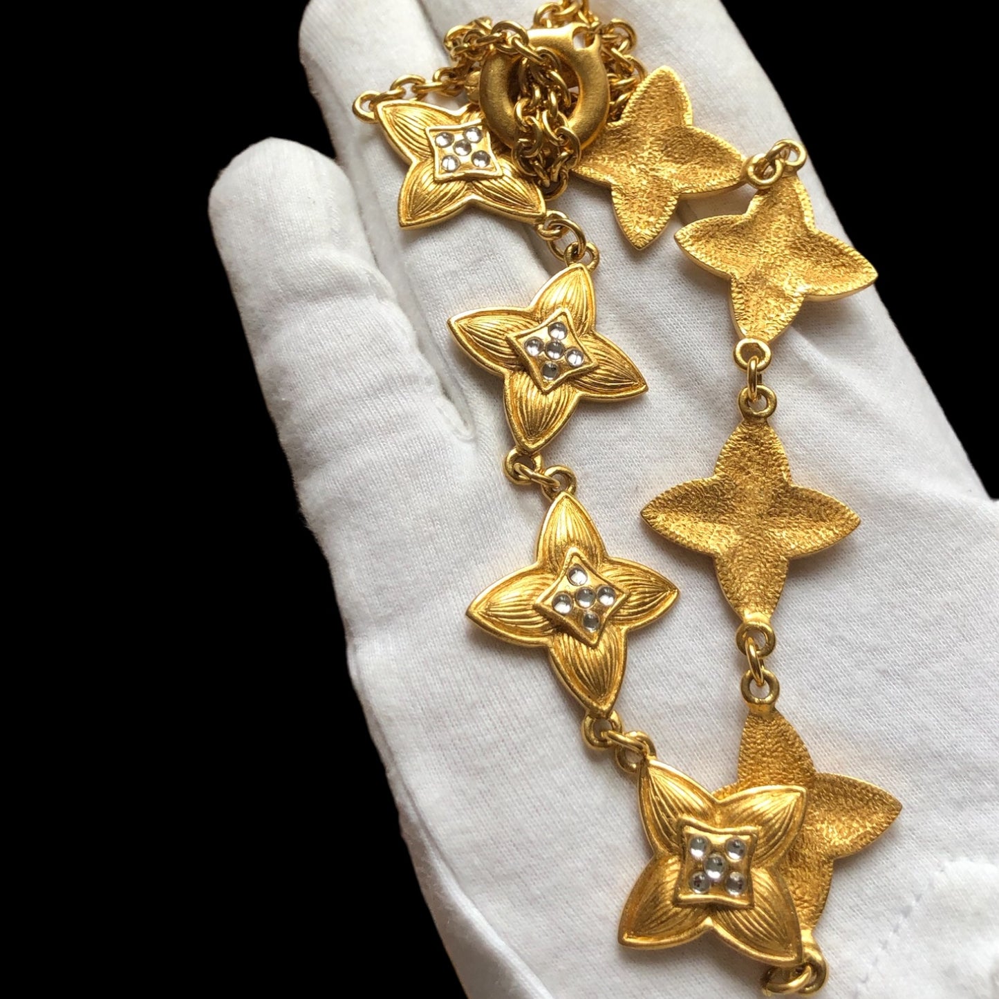 Necklace signed “Atalante”