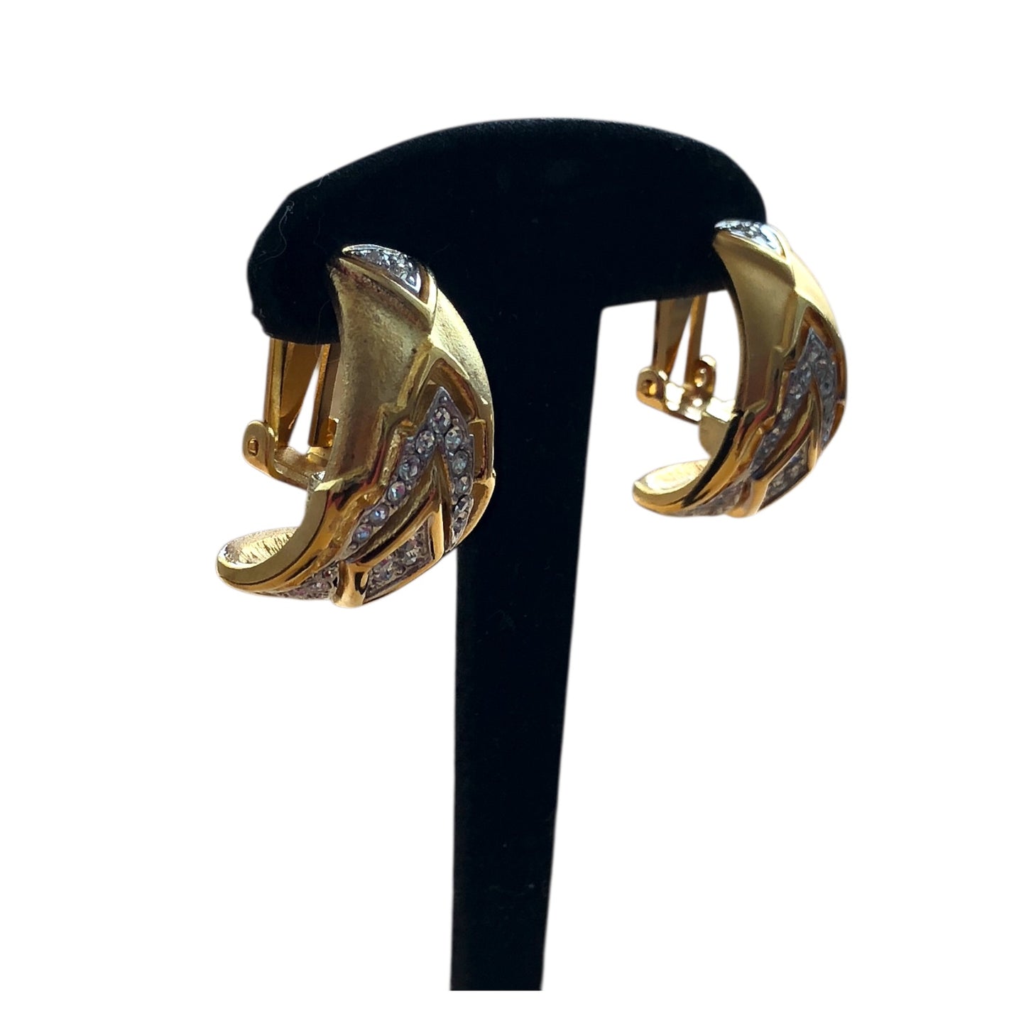 Clip earrings signed “Lanvin”