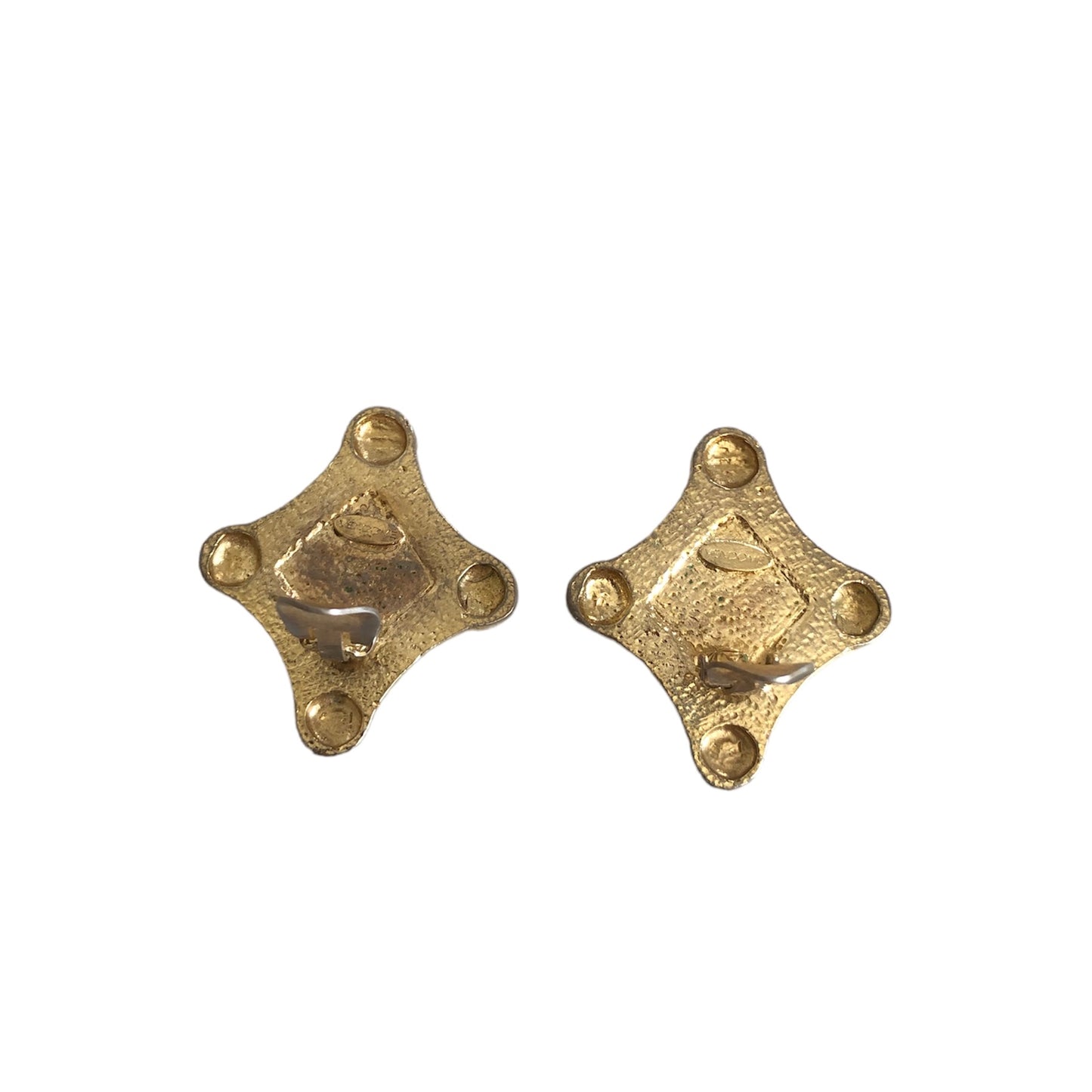 Clip earrings signed "Vendôme"