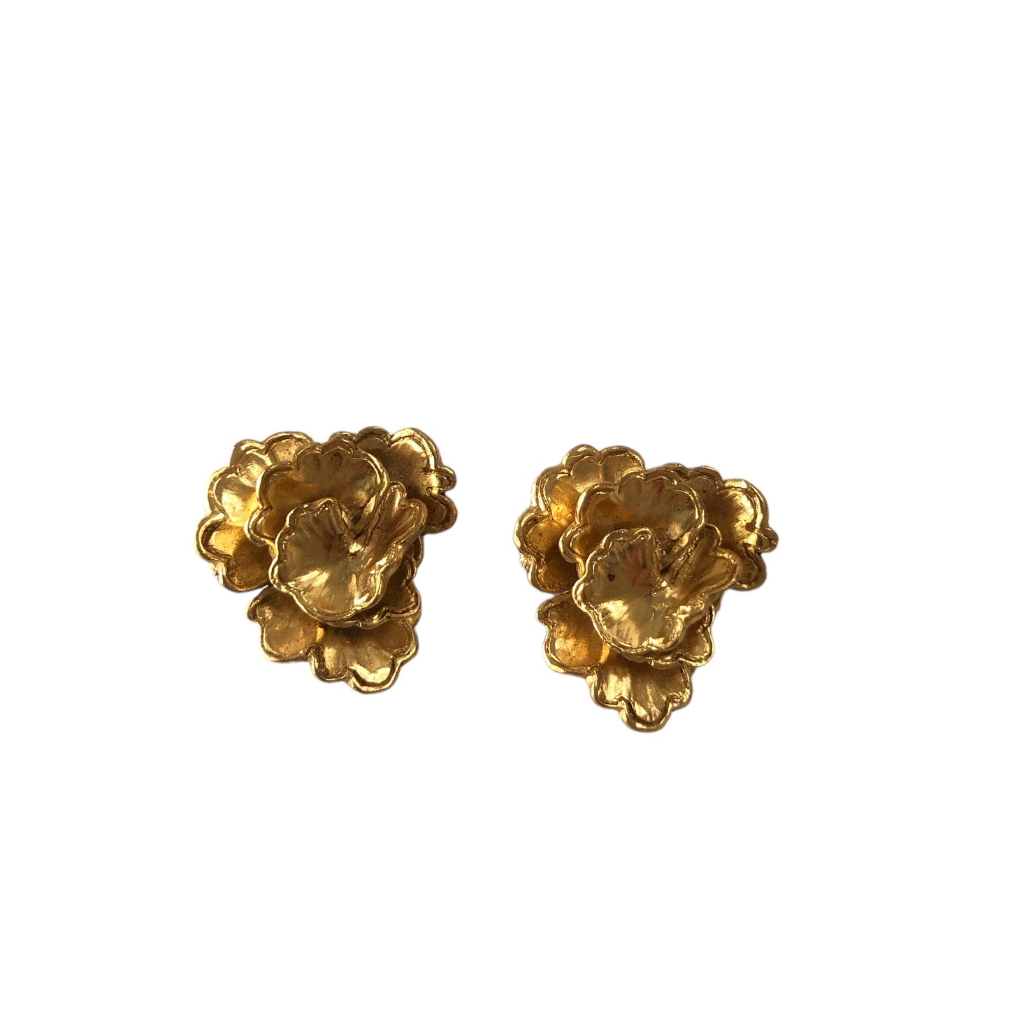 Clip earrings signed "Kenzo Paris"