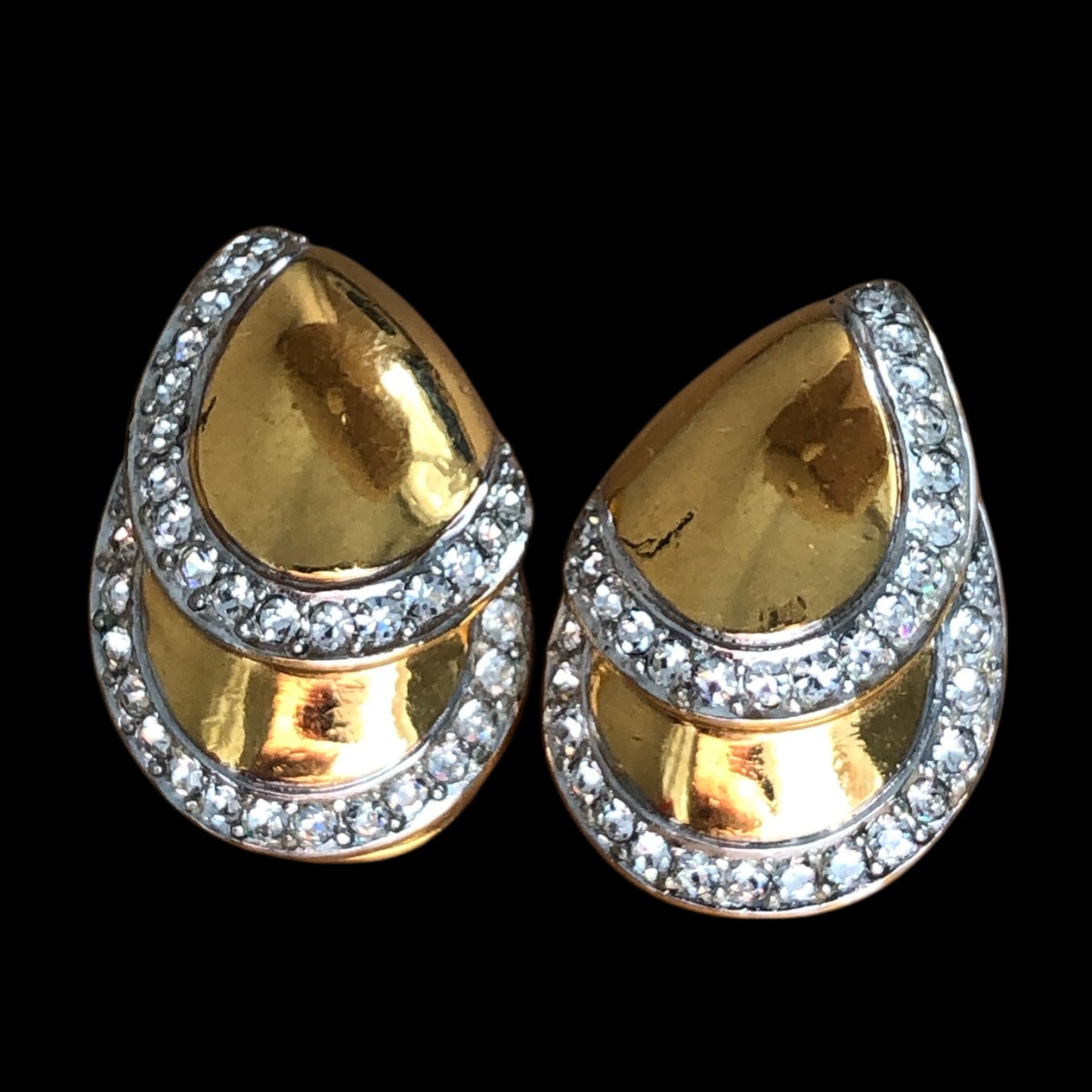 Clip earrings signed “Lanvin”