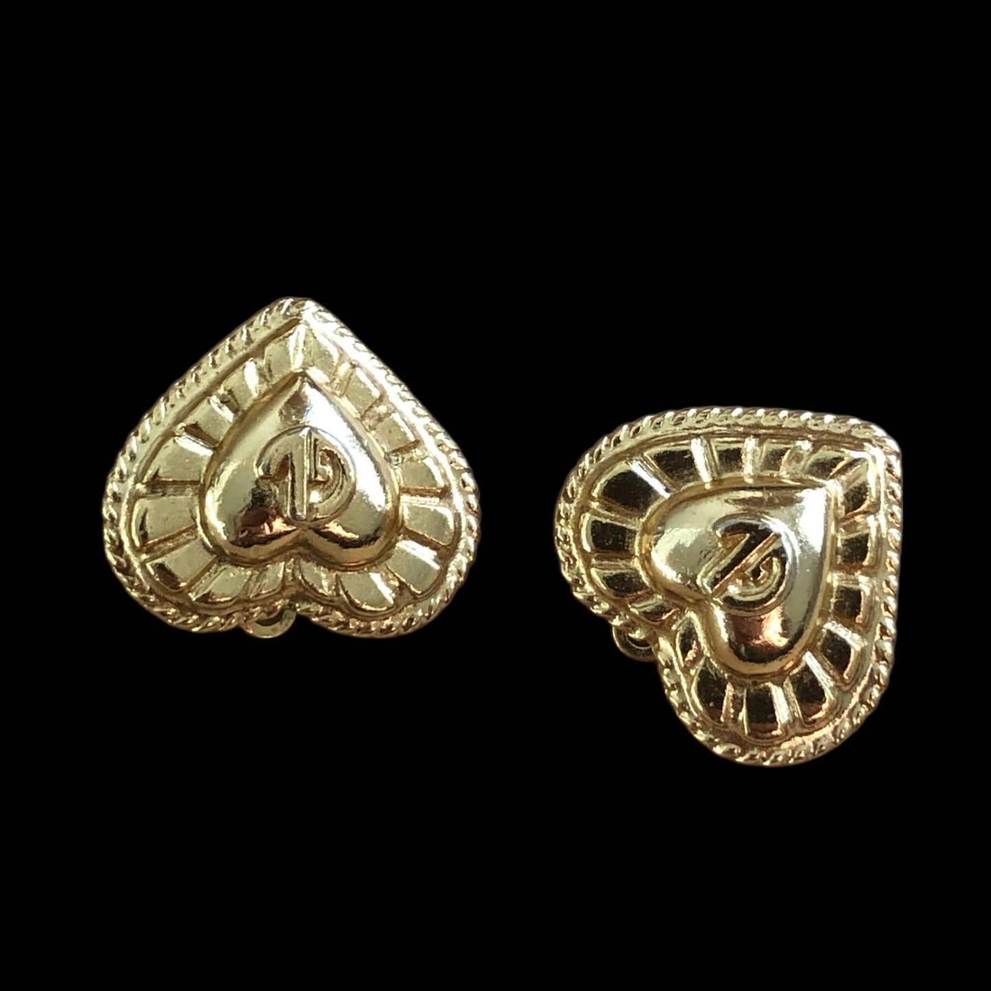 Clip earrings signed “Guy Laroche”