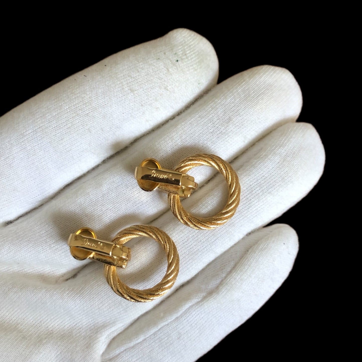 Clip earrings signed “Grossé”