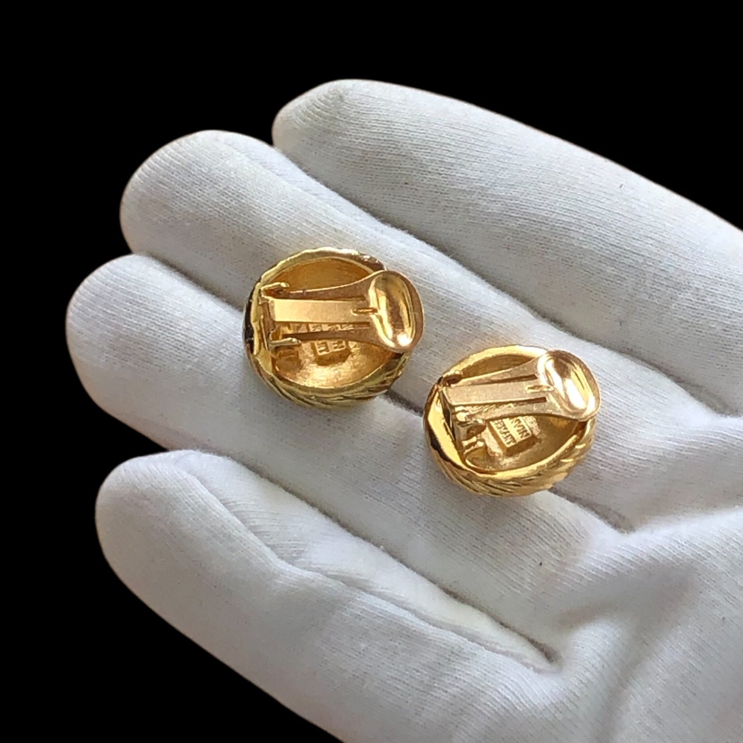 Clip earrings signed “Lanvin”