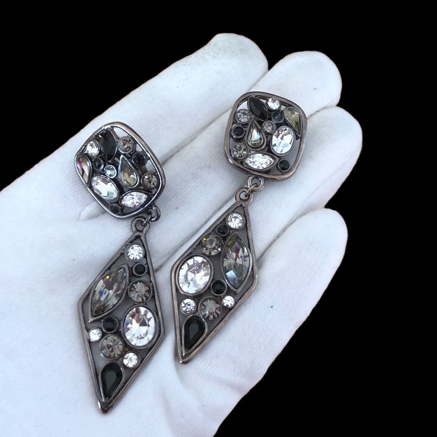 Clip earrings signed “P&M”