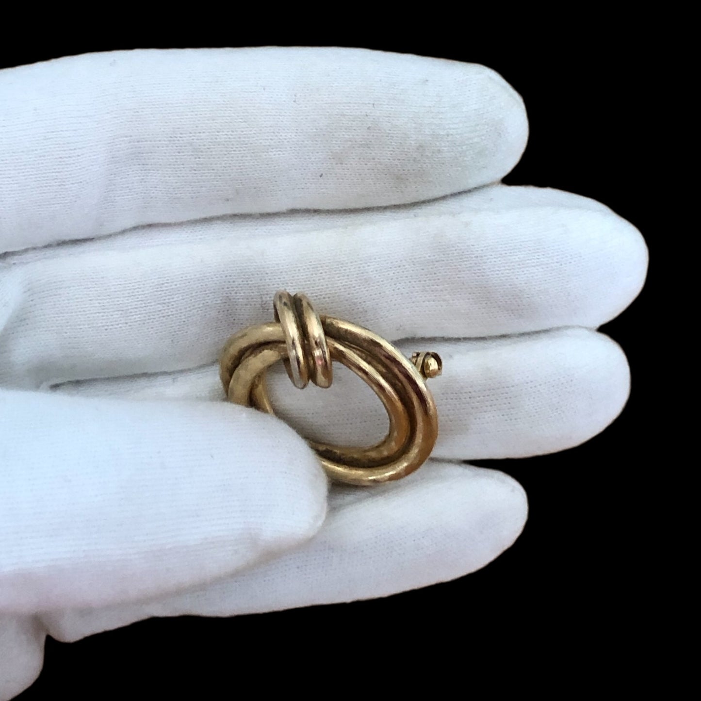 Brooch signed “Grossé 1962”