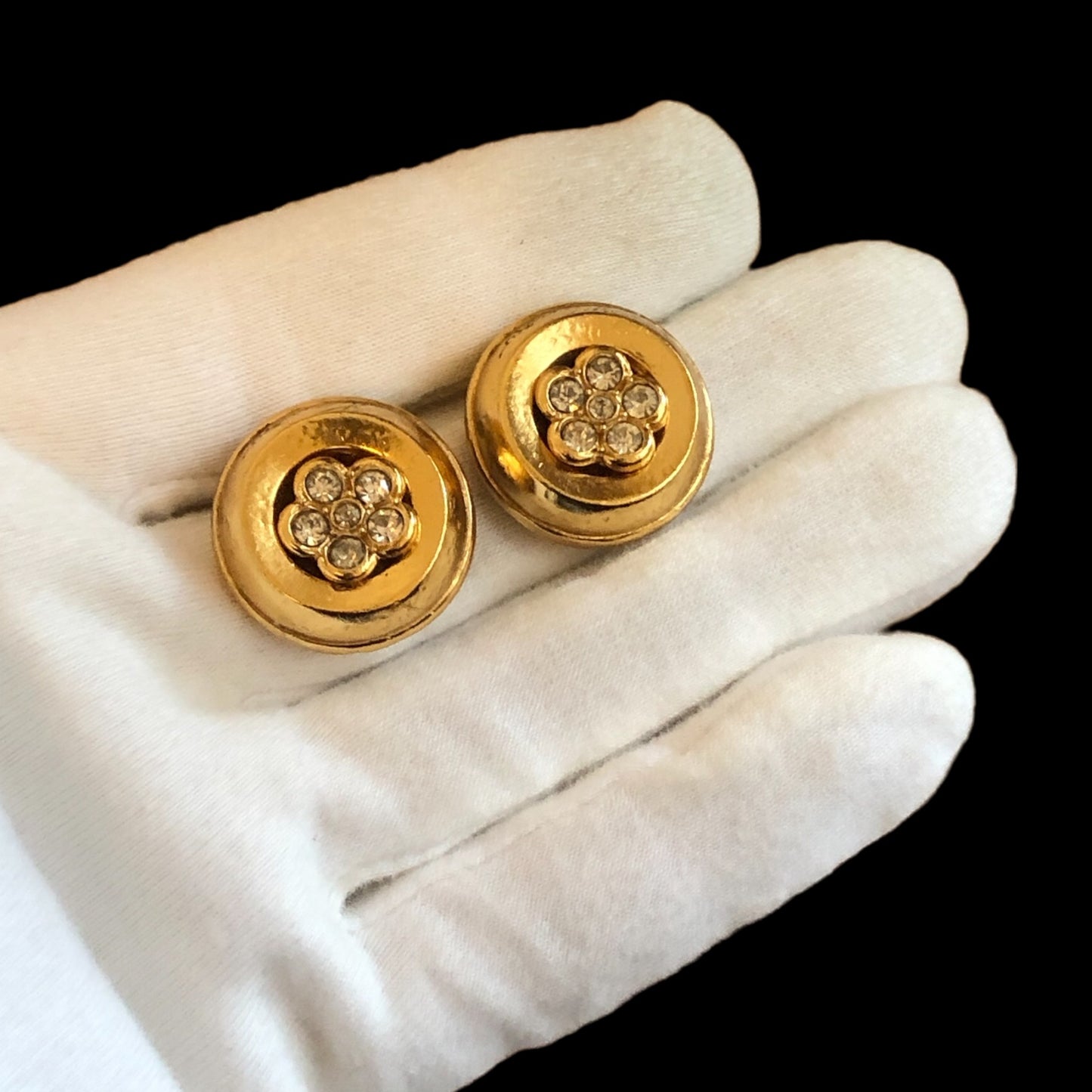 Clip earrings signed “Kenzo”