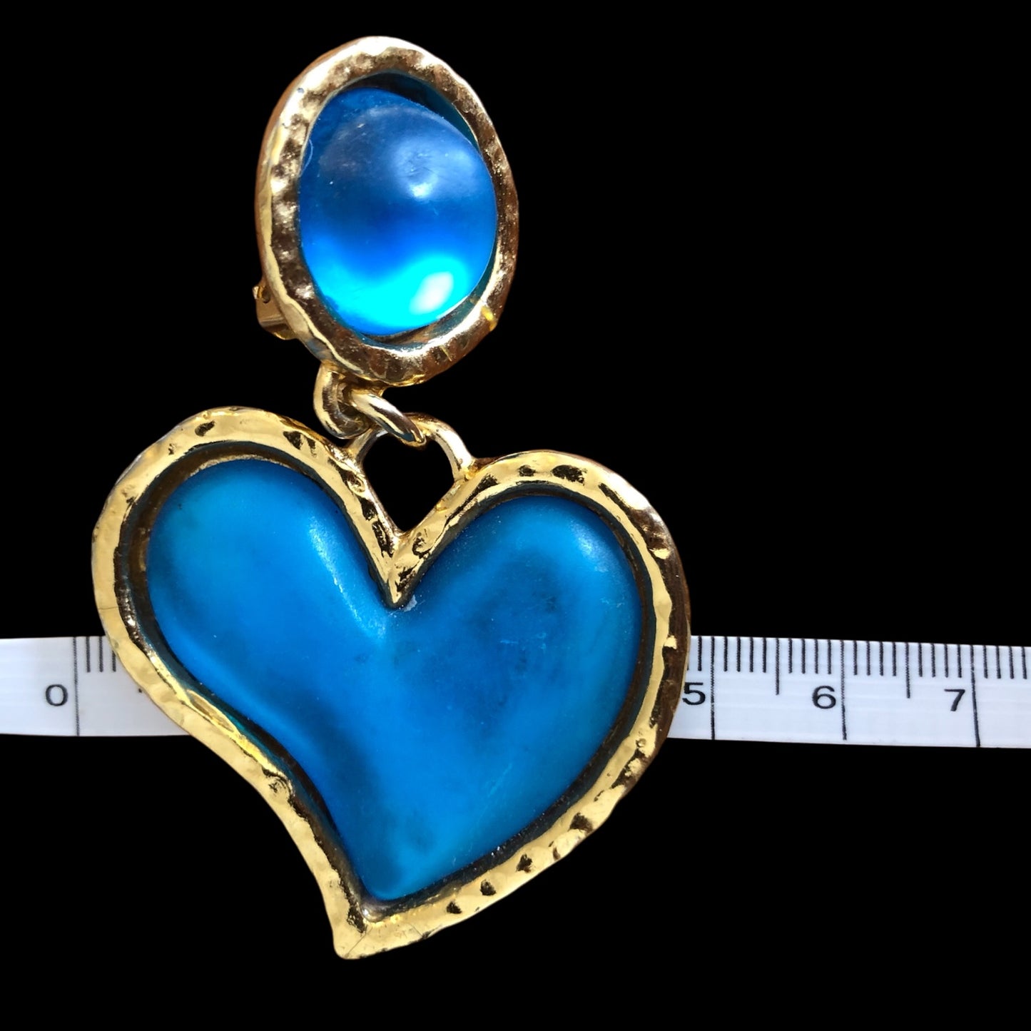 Clip earrings signed “Édouard Rambaud”