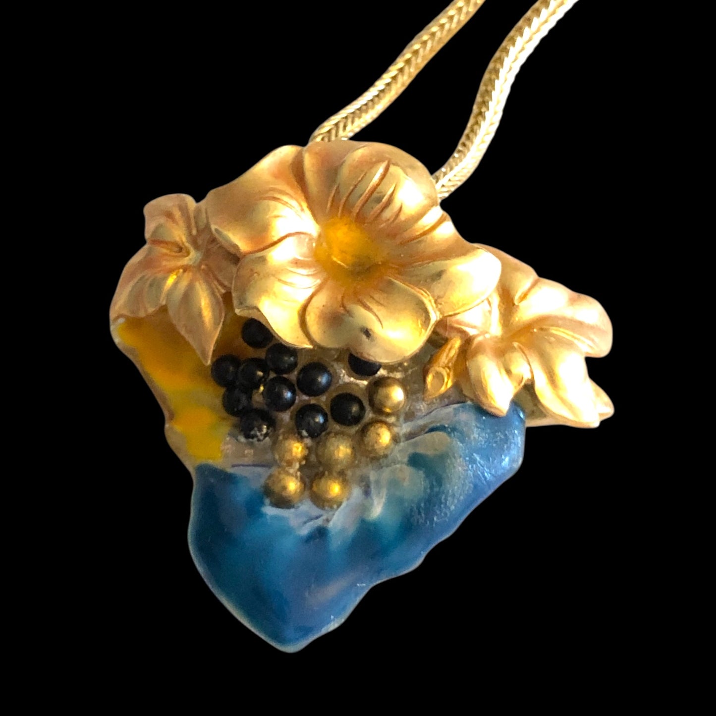 Necklace signed “Ungaro”