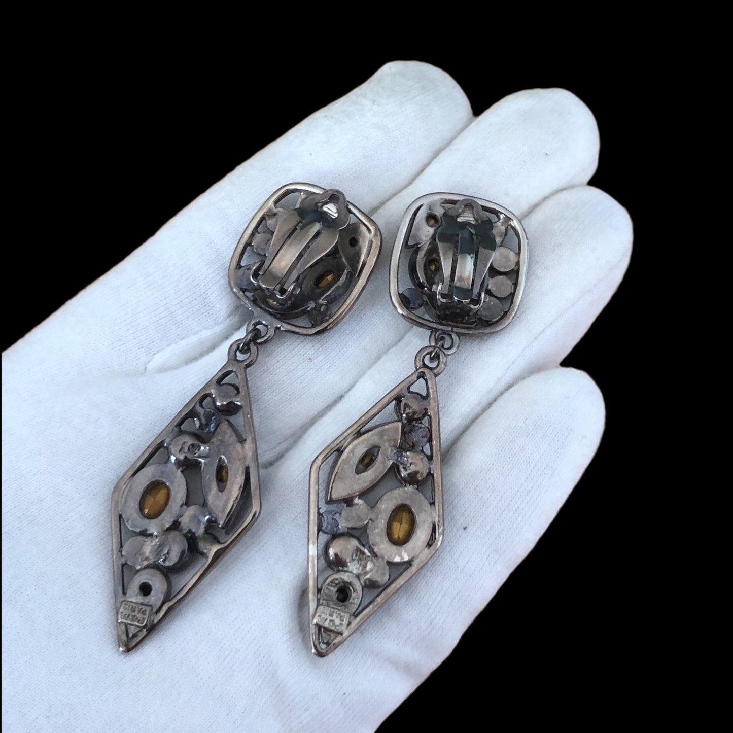 Clip earrings signed “P&M”