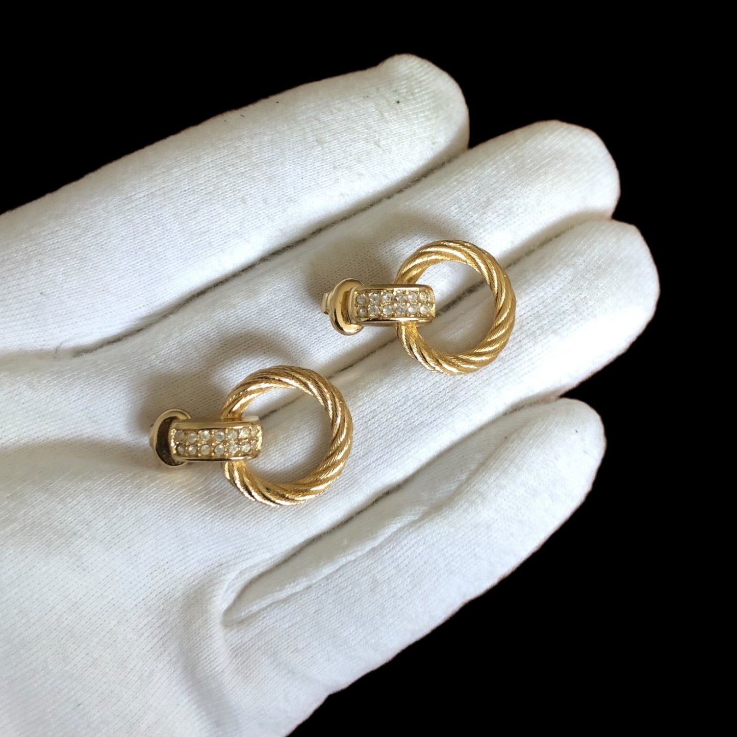 Clip earrings signed “Grossé”