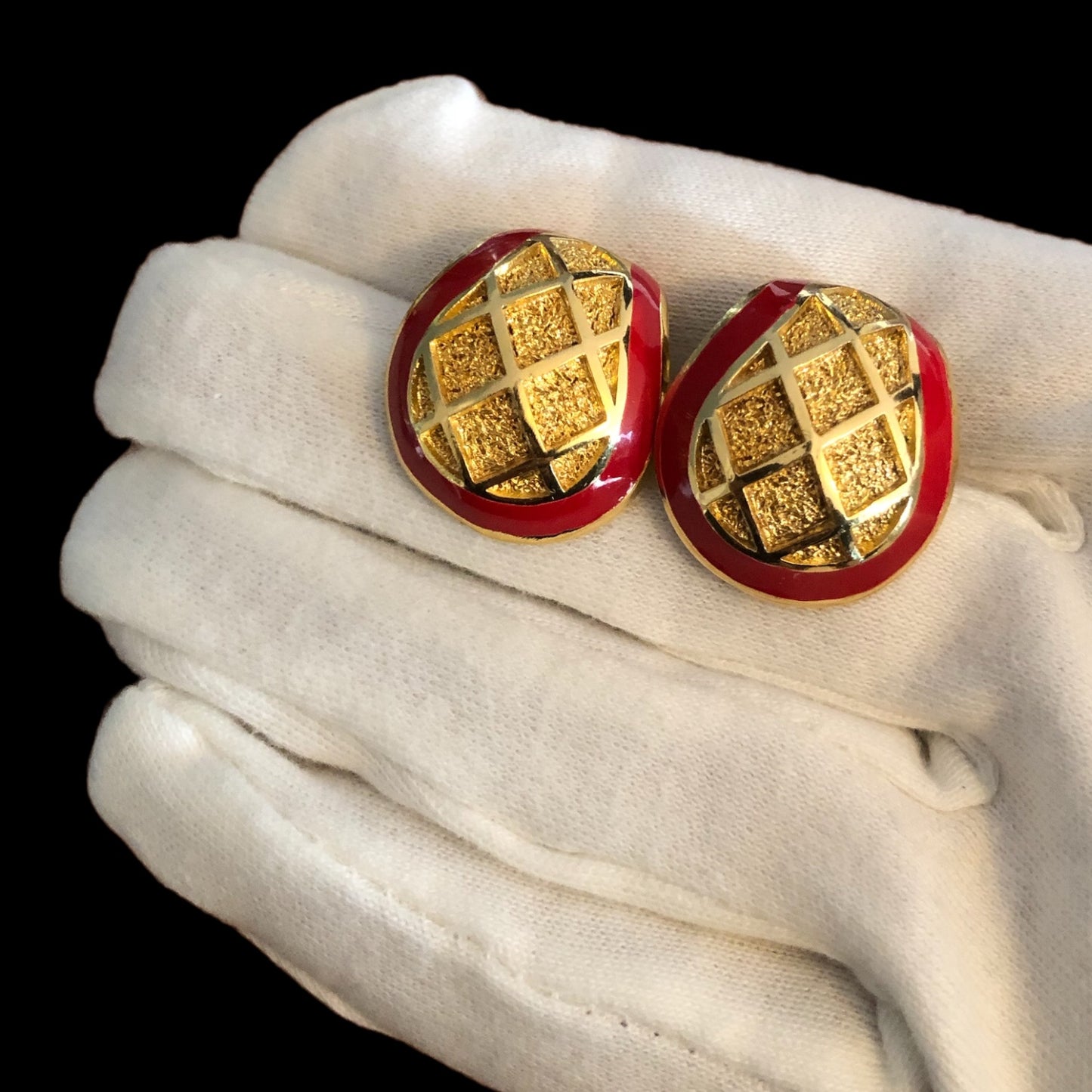 Clip earrings signed “Balenciaga”