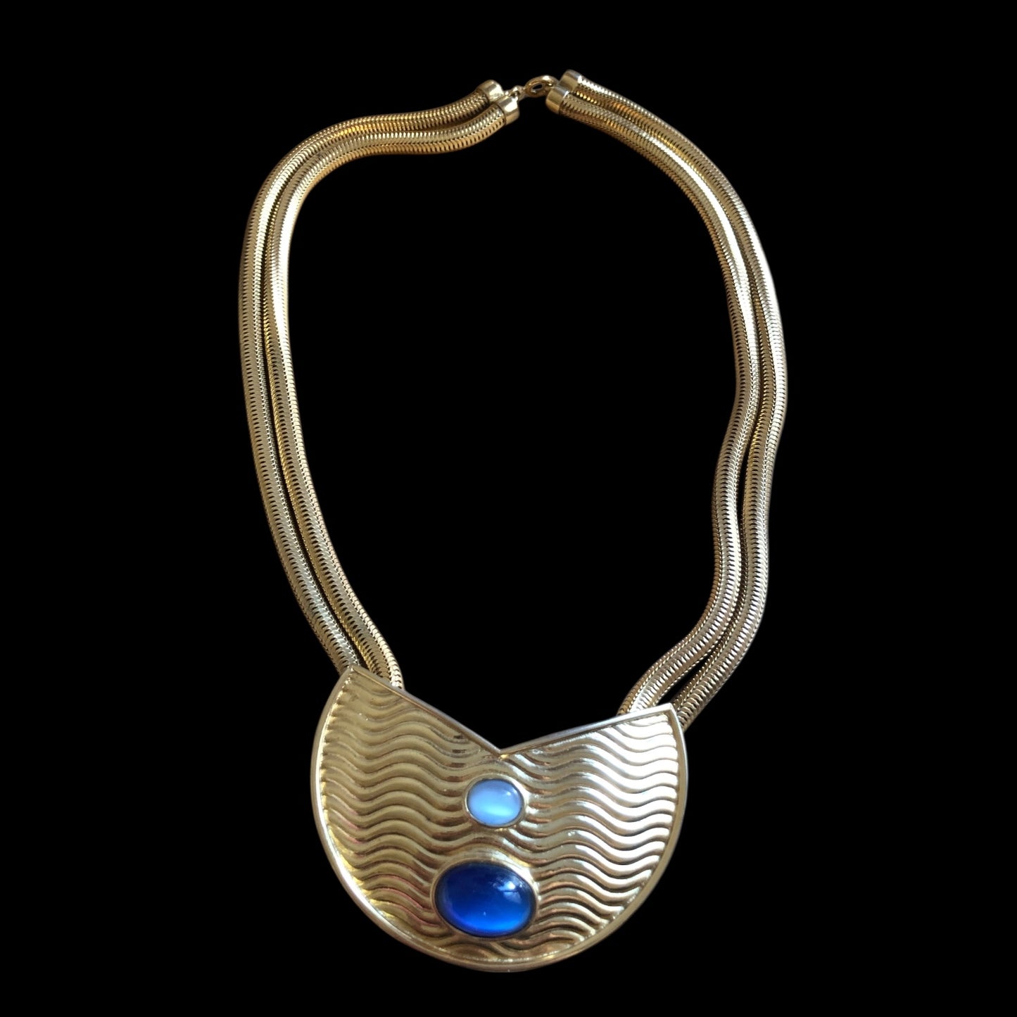 Necklace signed “Lanvin Paris”